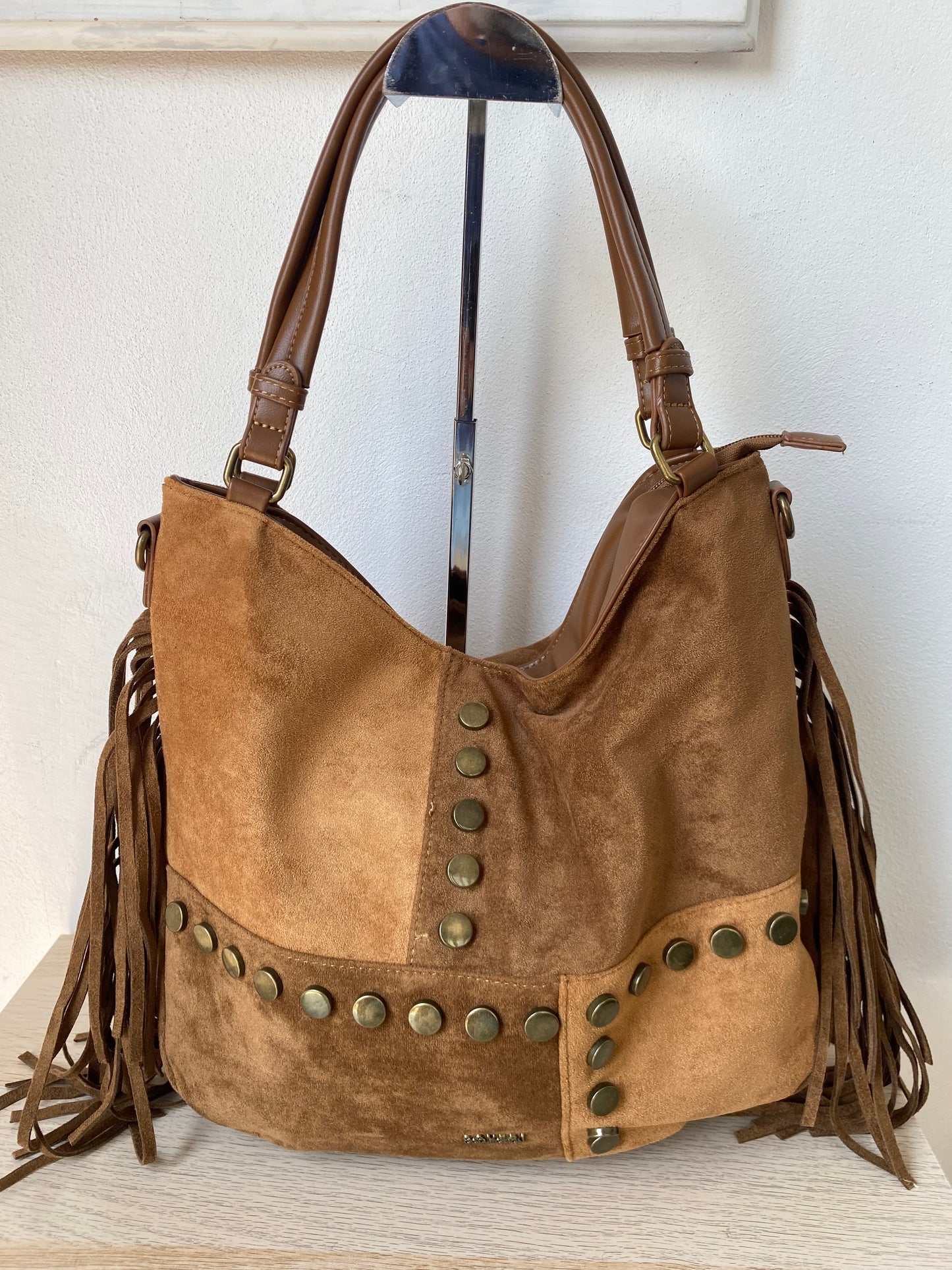 Borsa in similpelle scamosciata