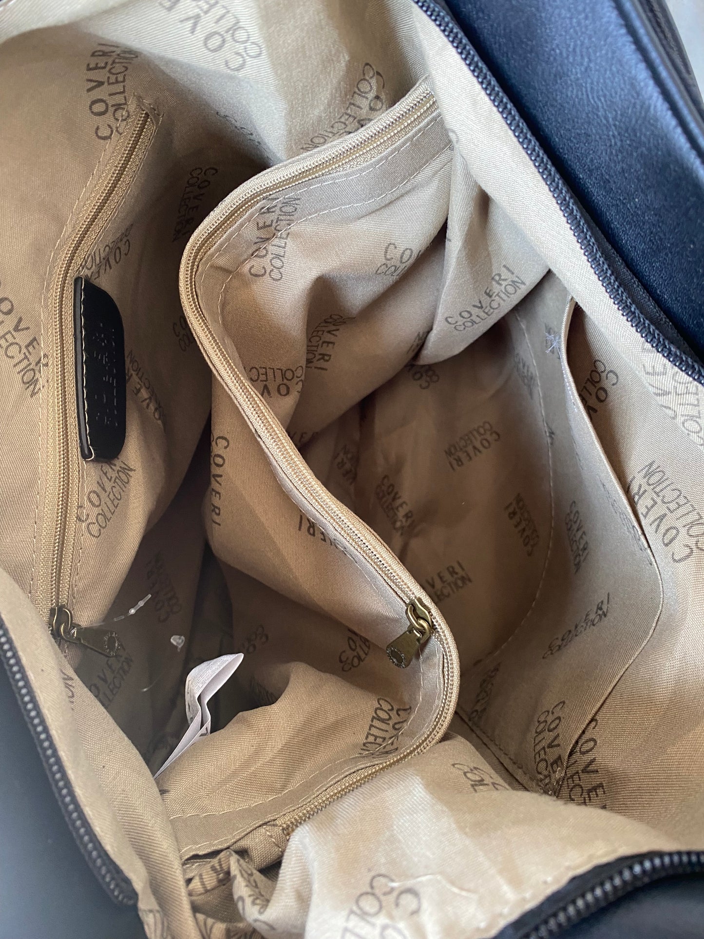 Borsa in similpelle scamosciata